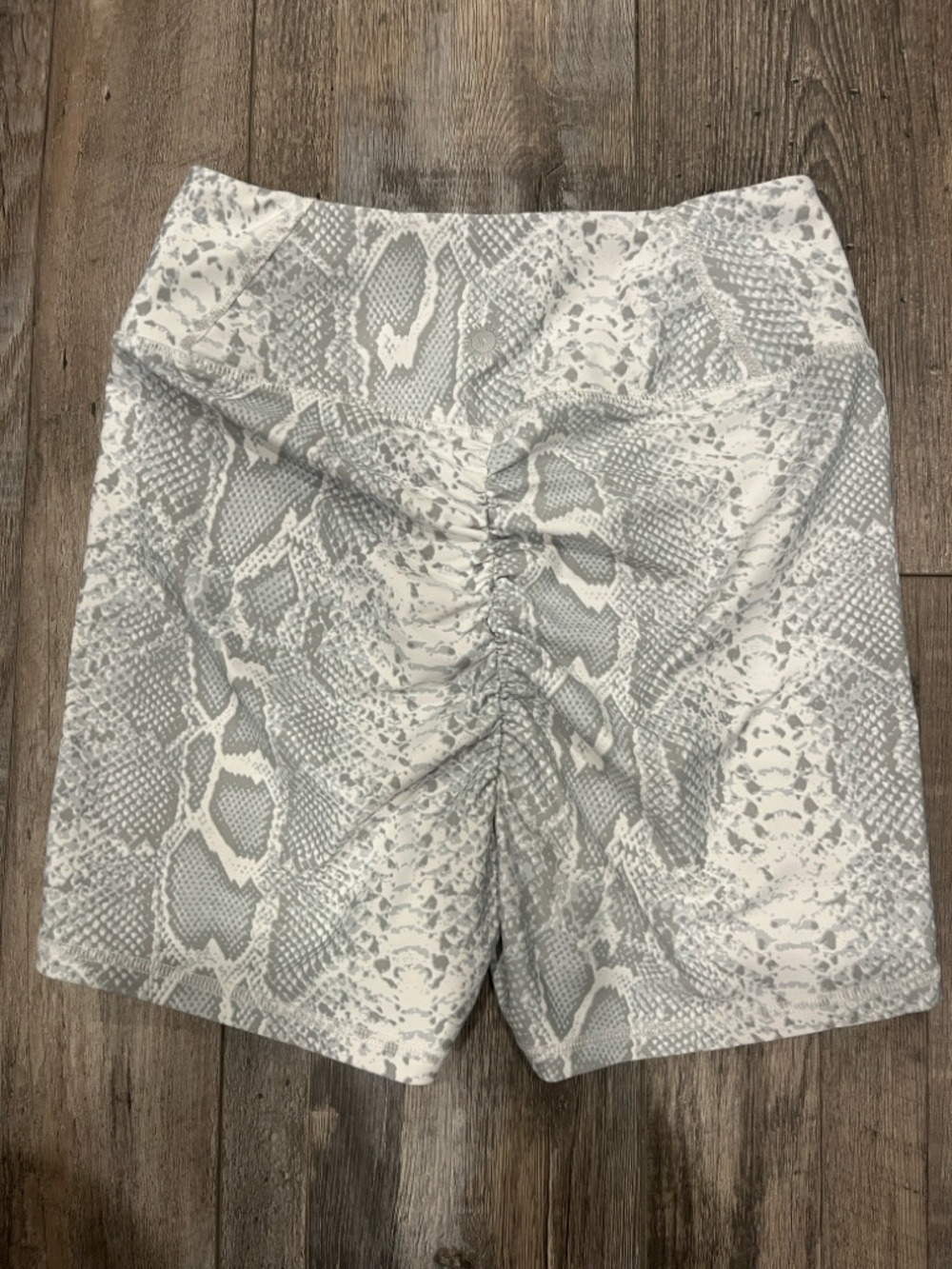 Sommer Ray High Rise Ruched Shorts - Picture 3 of 3